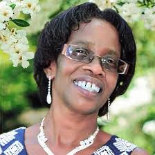 Debi Perry's Instagram, Twitter & Facebook