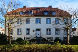 1 estg steuerfrei verkauft werden (gilt für fremdgenutzte immobilien, bei selbstgenutzten immobilien greift die zehnjahresfrist nicht). Datei Werl Denkmalgeschutztes Haus Mit Freitreppe Melsterstrasse 14 Jpg Wikipedia