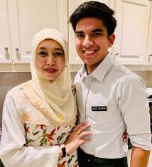 Syed saddiq said out of the total, rm90,000 belonged to him, rm50,000 to his mother, and rm70 with that, father and i took the decision to buy a house together. Yb Syed Saddiq Home Facebook
