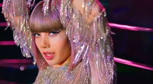 Por qué Lisa de BlackPink luce una Virgen de Guadalupe en "LaLisa"