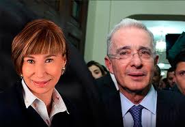 El presidente iván duque designó a bibiana taboada, hija de la exministra alicia arango, como nueva codirectora del banco de la república. Alicia Arango Llega Con Una Tarea De Alvaro Uribe Al Ministerio Del Trabajo Las2orillas