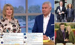 Langsford, 61, recently heaped praise on holmes, saying he had helped her to accept her wobbly bits. This Morning Boss Wife Fiona Phillips Hits Back At Eamonn Holmes Feud Claims Daily Mail Online