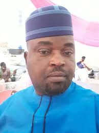 You can feel when someone isn't being real with you, energy never lies,  it's a vibration that resonates deep within your soul, a sense of  authenticity that can't be faked, a feeling