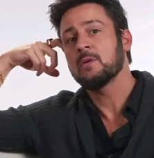 ❤️ D'Arcy I Absolutely Love “The Red Menace”