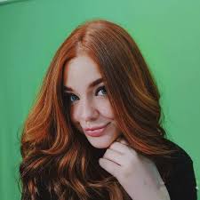 Stream Marcella Ortega music