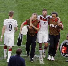Für mario mandzukic fühlt sich der moment nach dem abpfiff jedoch. Christoph Kramer Schiedsrichter Ist Das Hier Das Wm Finale Welt