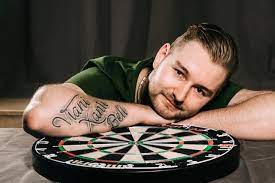 Rob cross has just the right pre match words to inspire him to. Antwerpenaar Dancing Dimi Kan Droom Waarmaken Op Wk Darts Merksem Gazet Van Antwerpen Mobile