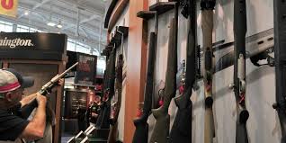 Les ventes d'armes combinées des entreprises russes représentent 9,5 pour l'instant, elle comprend des données sur les grandes firmes situées dans des pays d'europe. 2018 Annee Cle Pour La Regulation Des Armes A Feu Aux Etats Unis Le Point