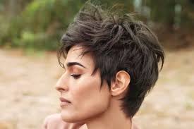 We may earn commission on some of. Tagli Capelli Corti 2021 15 Tendenze Dell Estate Per Essere Alla Moda