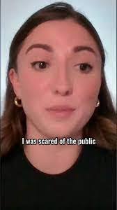 Colleen Snook's Instagram, Twitter & Facebook