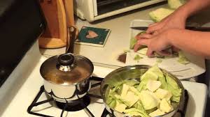 Basic cooking techniques and tips for boiling cabbage How Long Can You Keep Cooked Cabbage