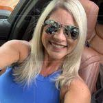 Heidi Krout's Instagram, Twitter & Facebook