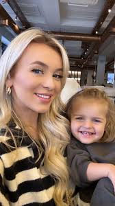 A bunch of random images I have, still think Yara deserves much more love  !!!