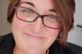 Collette Adams's Instagram, Twitter & Facebook