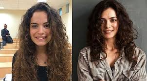 Akdemir first drew attention to herself by a series of incidents on. Televizyon Dunyasinin Unlulerine Benzerligiyle Dikkat Ceken 13 Sosyal Medya Fenomeni Onedio Com