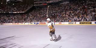 A look back at some of the most memorable goals, dekes, and saves in nhl history. Penguins Pay Homage To Jaromir Jagr He S A God The Athletic