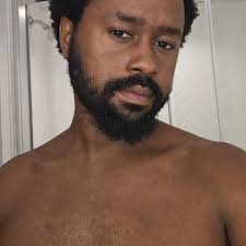 ❗NEW YT VIDEO❗Kicking off my new series Movie Mondays with my fave movie  Black Swan! Check it out! ❤LINK IN BIO❤ .Edit by @swazeylife . . . . . . .  #BlackSwan #MovieReview #Youtube #Makeup