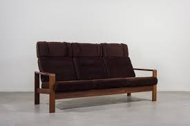Ob mit oder ohne lattenrost, schlafsofas müssen im alltag hohen belastungen standhalten. Komfort 3 Sitzer Sofa Mit Hoher Ruckenlehne Catawiki
