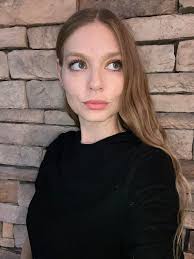 Hi all. A bit of advice please, I'm making Florence and the Orcaand getting  to the make up. Are the flippers and dorsal fin stuffed or is itlike Hope  the blue whale?