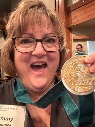 Lisa Stouffer's Instagram, Twitter & Facebook