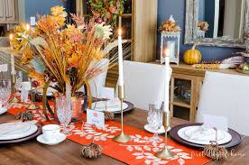 Autumn means coziness and warmth, and you can decorate your dining room in a very cozy and cool way. Easy Inexpensive Fall Decorating Ideas For Your Home