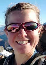 British hiker esther dingley was seen at eroski supermartket in benasque, spain, on novermber 19, days before her sudden disappearance a woman judge based an hour's drive away from the pyrenees village of benasque in boltana remains in charge of the spanish judicial probe sparked by esther's disappearance. Maria Esther Dingley Sos Desaparecidos