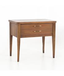 Broyhill vantana rectangular end table in golden brown. Broyhill Saga Mid Century Nightstand Side End Table