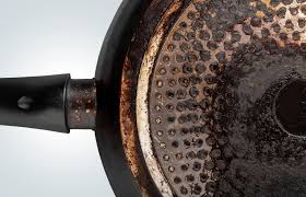 The baking soda will soften and absorb the gunk and grime. 7 Tricks To Clean Burnt Grease Off A Frying Pan Bottom Lovetoknow