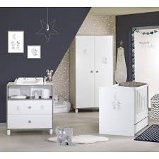 chambre mickey chambres classiques aubert chambre bebe mickey lit bebe chambre mickey