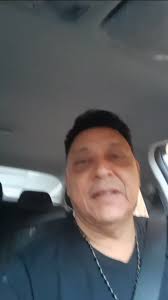 Cantar, Cantar un regalo de Dios..."Que Me Hiciste " de Efren Calderón  Cujía una canción que nos dió muchas alegrías...de nuestro inmenso  repertorio visita Carlos Malo vallenato en YouTube y suscribete estamos