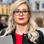 Interview with Mary, a remote senior marketing content writer who maximizes  downtime — Remote Habits