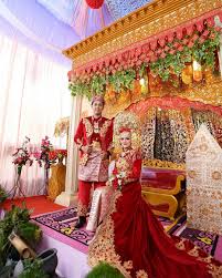 Kamu bisa menemukan penjual kursi pelaminan dari seluruh indonesia yang terdekat dari lokasi & wilayah. Titia Pelaminan Jasa Tenda Dan Pelaminan Terbaik Di Bukittinggi