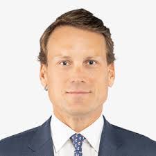 Madeline Pike's Instagram, Twitter & Facebook