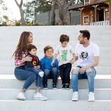 نتيجة لشهرة البرغوث الأرجنتيني ليونيل ميسي وعشق الكثير له سوف يقوم موقع محتوى بتقديم عدد من خلفيات ميسي 2020، والتي قبل الحصول عليها يجب التعرف على أن اللاعب ينتمي إلى مدينة روساريو المتواجدة في دولة. Lionel Messi On Instagram Quot Happy Day Mother 039 S Day My Love Quot Fc Barcelona Fl Scoopnest