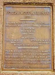 There is a large chunk missing on the butte's eastern face where a large quantity of rock was removed in the 1940's for the. A Stairway To Heaven Bild Von Joseph Wood Hill Park Portland Tripadvisor