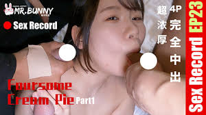 【Mr.Bunny】4P passionate sex Part 1