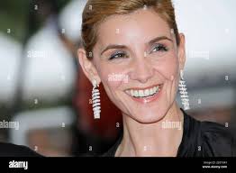 Akin's hi-res stock photography and images