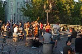 The following transit lines have routes that pass near admiralbrücke. 12 Wichtige Brucken In Berlin Zwischen Schon Nutzlich Und Historisch