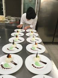Emplatados Lois Recettesdedesserts En 2020 Plat Nourriture Gourmet Dressage Des Plats Decoration Assiette