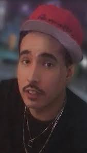 Catherine Shade's Instagram, Twitter & Facebook