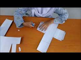 Misalnya, karton sepanjang 12 cm bisa membuat sebuah kardus 3 cm x 3 cm. Tutorial Membuat Bangun Kubus Smp Bcis Youtube