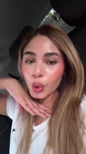 Desafío de la piel grasa: Maquillaje de 9 AM a 5:25 PM