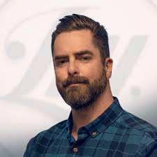 About — Lucas Martin Illustration & Design