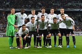 Fußballtalente werden überall in deutschland rekrutiert. Dfb Kader Zur Em 2016 Die Nationalmannschaft Fussball Em 2016