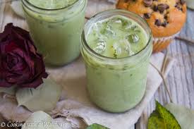 Iced Matcha Green Tea Latte Cooking With A Wallflower Resep Minuman Sehat Minuman
