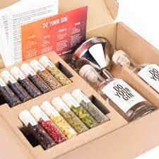 Diy Gin Making Alcohol Infusion Kit Featured In Vogue 12 Spices In Glass Mixology Set For Bartender Perfect Vodka Gift For Men Diy Kits For Adults Bartender Kit