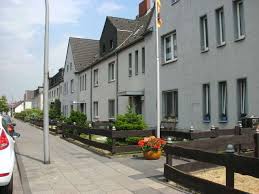 Finde deine passende wohnung in merkenich (köln). 2 Zimmer Wohnung Zu Vermieten Am Hofenweg 54 50769 Koln Merkenich Mapio Net