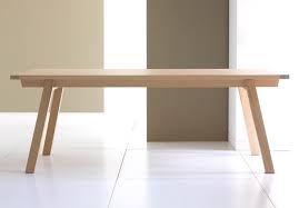 Der sitz und rücken ist bezogen mit strapazierfähiger strukturstoff in verschiedenen farben und der eckbank hat eine tolle. Neue Klassiker Esstisch Now No 10 Von Hulsta Design Hulsta Inhouse Bild 3 Schoner Wohnen