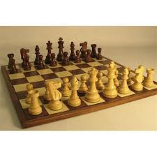 Al signo del carnero le encantan los retos y disfruta con la seducción aries es atraído por la pasión, la inteligencia y la intensidad. Ww Ajedrez 37sf Wc Sheesham Frances En Tablero De Nogal Simaro Co