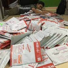 Pelaksanaan tugas dinas di rumah/tempat tinggal bagi guru berpedoman pada surat edaran menpanrb nomor 34 tahun 2020 tentang penyesuaian sistem kerja aparatur sipil peserta didik membaca materi dan mengerjakan tugas (kuis) dari rumah dengan alokasi waktu yang disepakati. Melipat Kotak Doorgift Dirumah Home Facebook